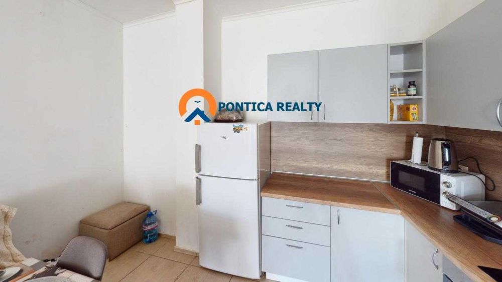 Тристаен в с. Кошарица к-с Бей Вью Вилас