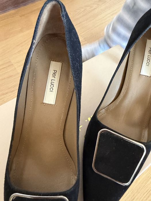 Продается новая туфли