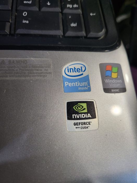 Продам офисный ноутбук compaq