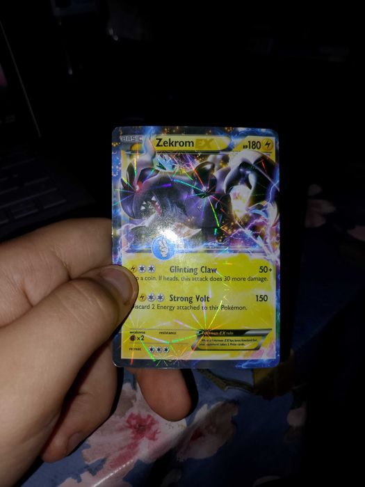 Zekrom EX покемон карта