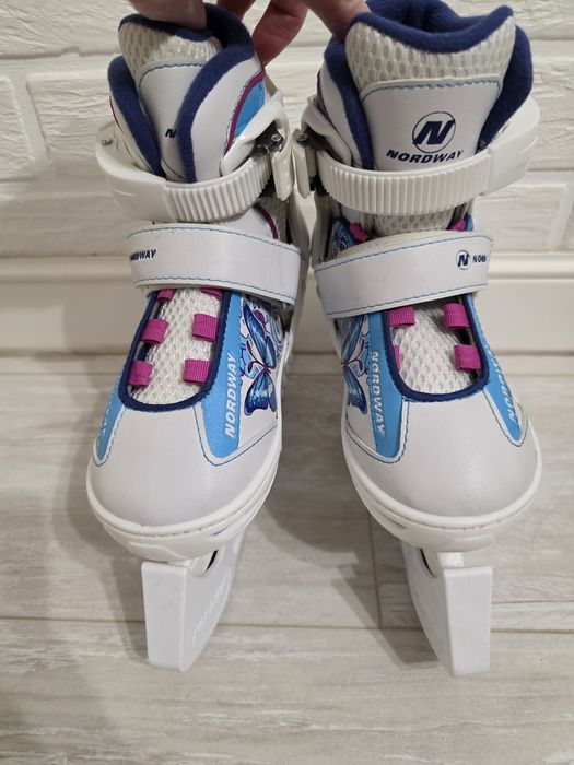 Продам Коньки детские