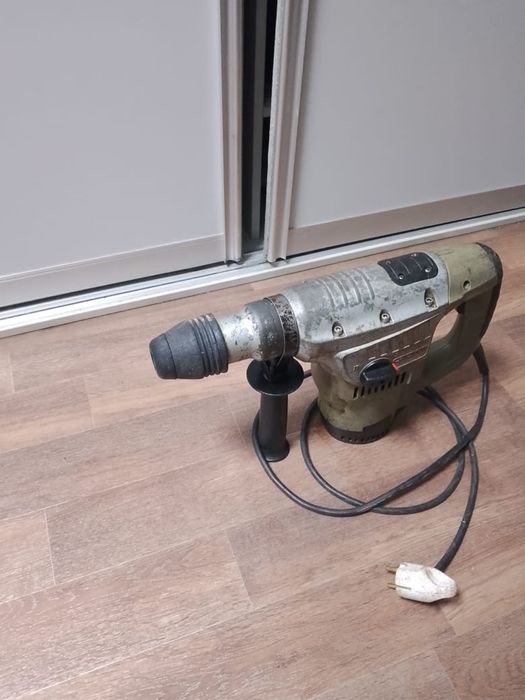 Продам Отбоинк молоток