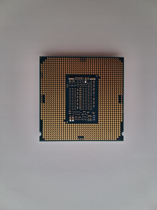 Продам процессор i3 9100f, Lga1151v2