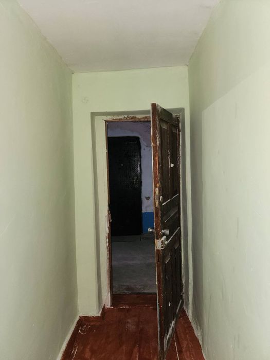 Продается Большая 1 комнатная квартира с Верандой. Этаж 1.