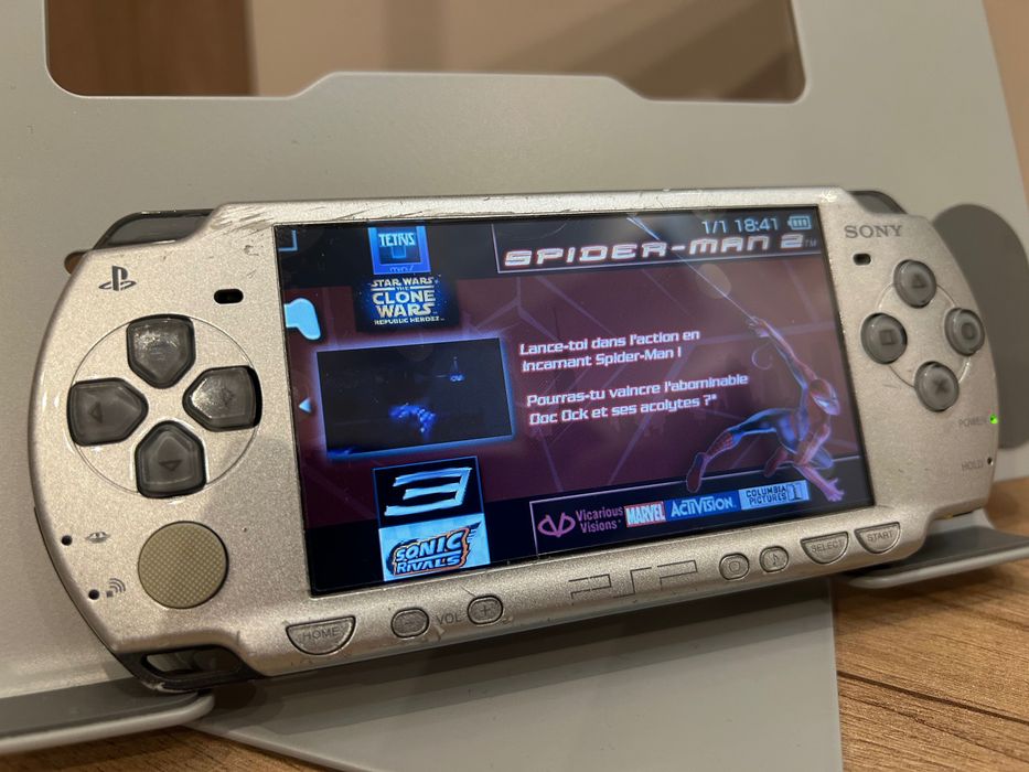 Sony PSP 2000 Modat + Jocuri
