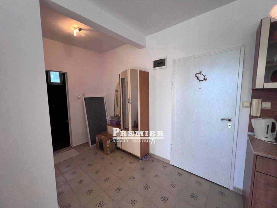 Продава се Двустаен апартамент в к.к. Слънчев бряг - 60 кв.м за 1150 €/кв.м - Снимка #16