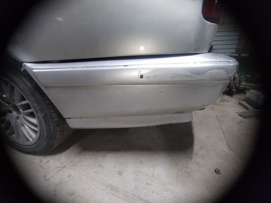 BMW E34 Задний М тех бампер,имеется дефект