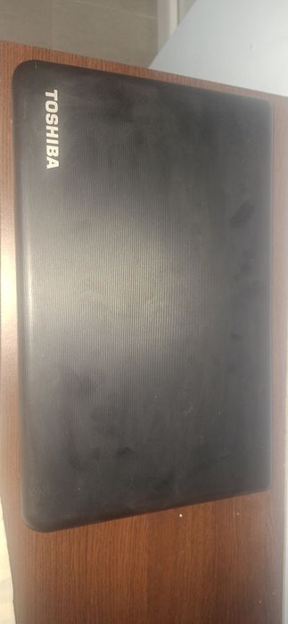 Продавам Лаптоп Toshiba