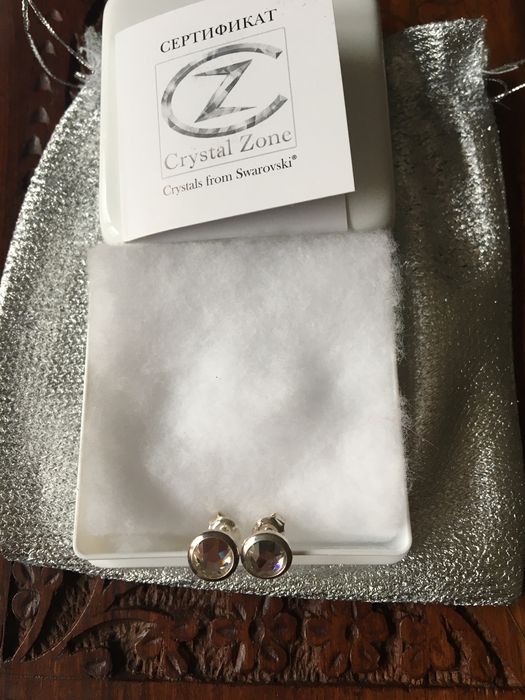 Обеци с кристал “Сваровски”