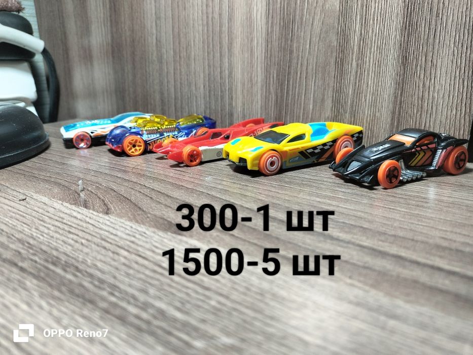 Hot wheels Б/У мейн