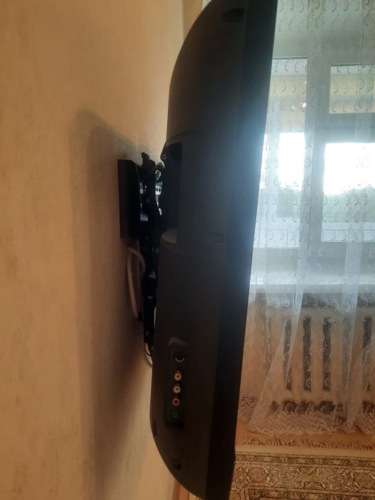 Продаю Телевизор SONY