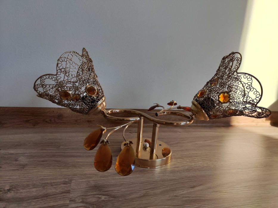 Чисто нов полилей