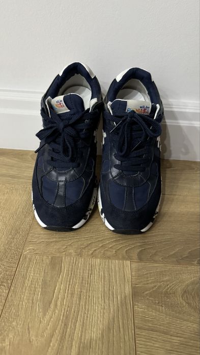 Детские кроссовки