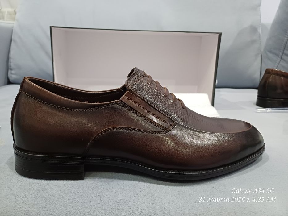 Продам мужские туфли