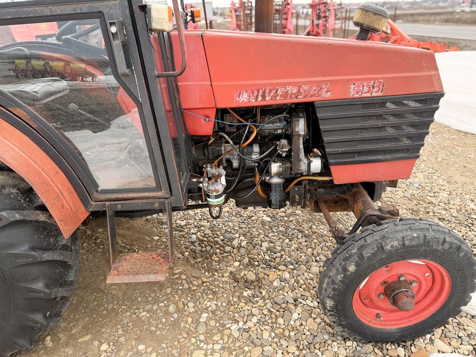 Tractor Utb 445 453 Universal Tractoras