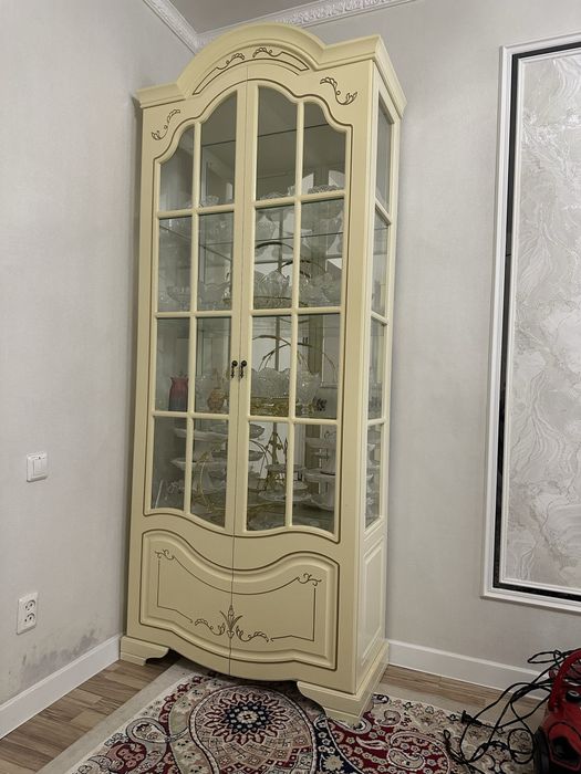 Шкаф для зала и гостиной