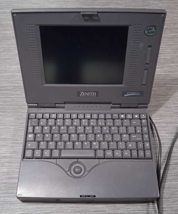 Ретро лаптоп Zenith Data Systems Z-STAR ES