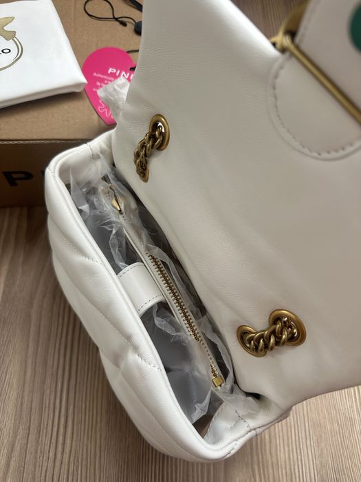 Дамска чанта PINKO Love Mini Puff в бял цвят