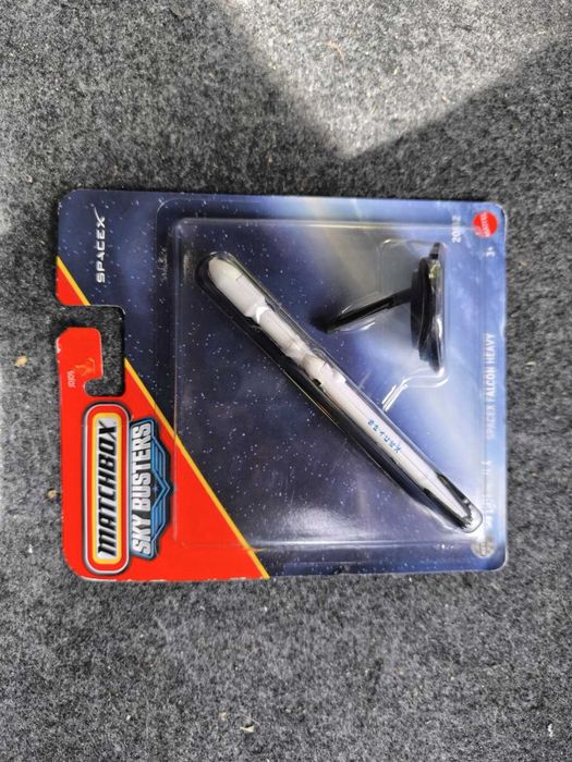 Колекционерски метални Sky Busters от лят под налягане Matchbox, вдъхновени от ракетата Falcon Heavy на SpaceX - HHT44