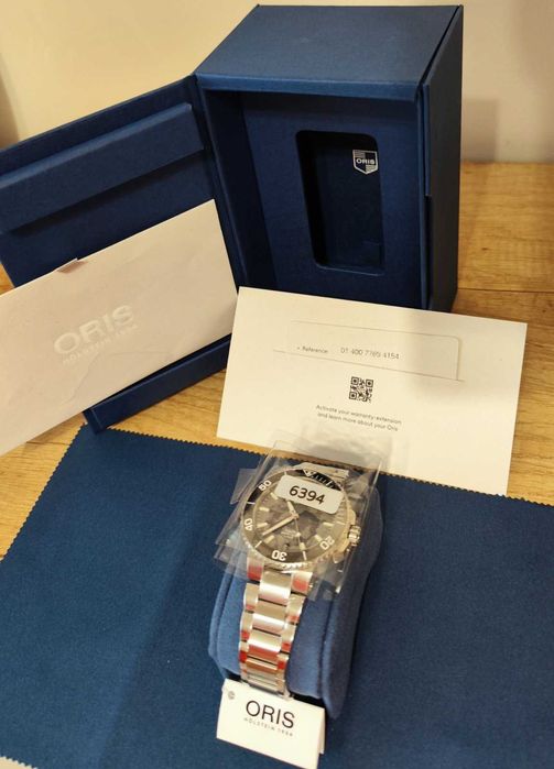 автоматичен часовник ORIS Aquis Date Calibre 400