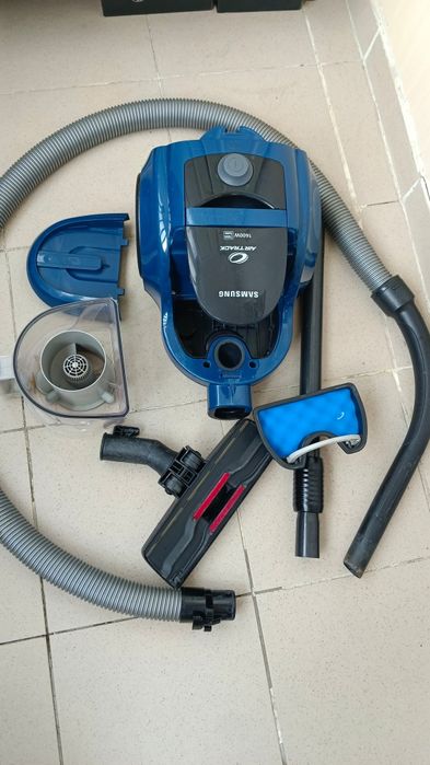 Пылесос Samsung 1600w