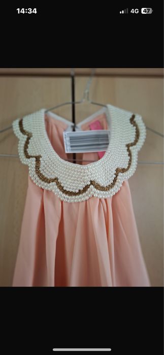 Rochie facuta la comnda. Marimea xs/s, usor transparenta,