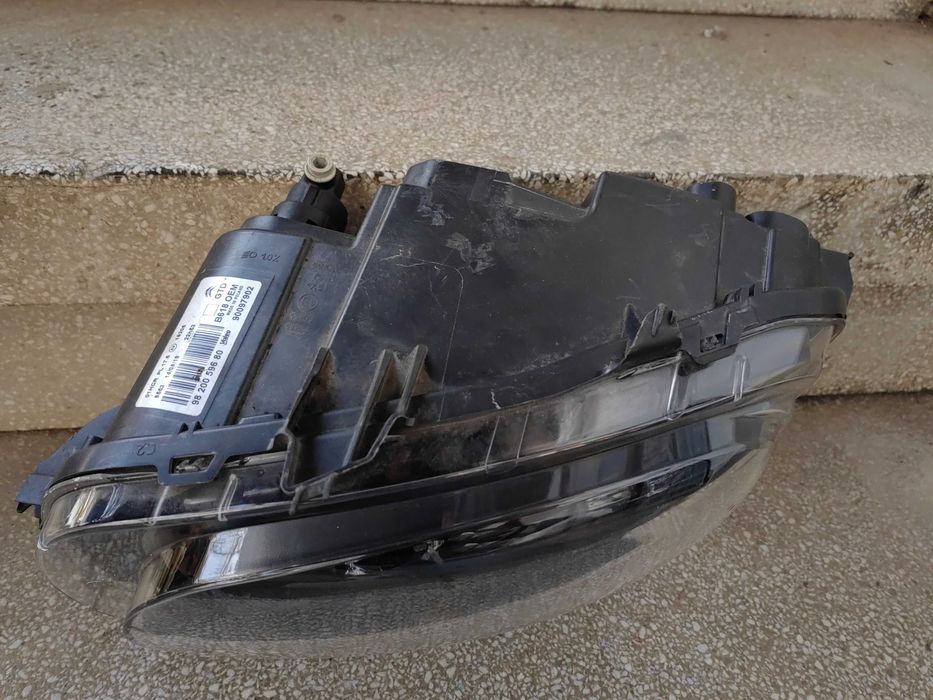 Фарове Citroen C3 ляв десен /Фарове Ситроен Ц3 /Фар Citroen C3 Оригина