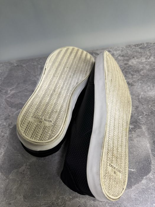 tenisi zara 39 barbati stare buna