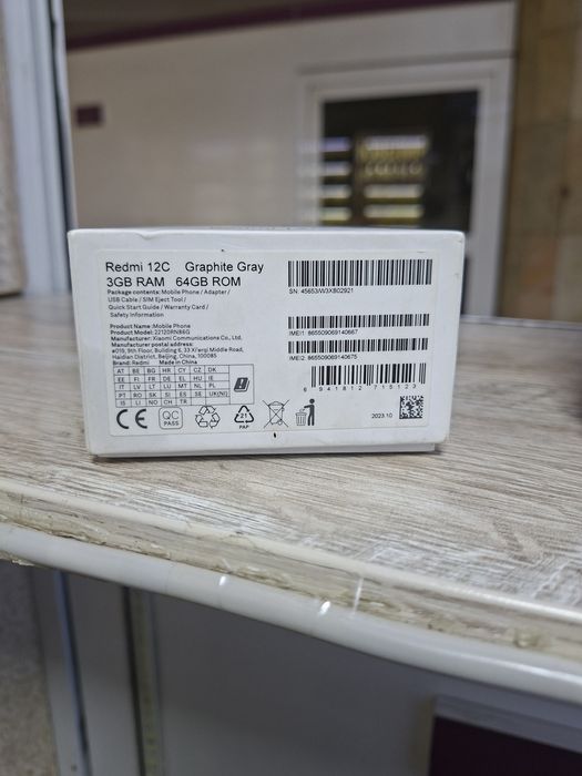 Redmi 12c rangi qora joyi 64gb