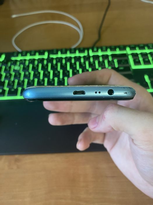 Смартфон realme C21-Y