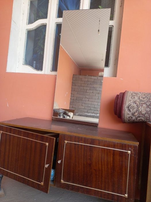 Mebelar arzon qilib sotiladi