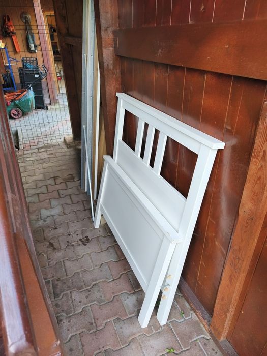 Pat Ikea pentru o persoană