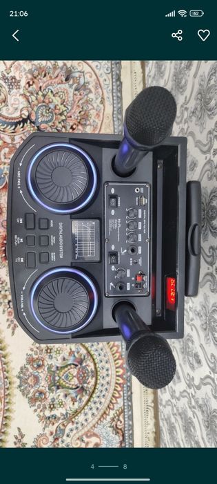 Беспроводная караоке колонка с микрофоном на продаже!