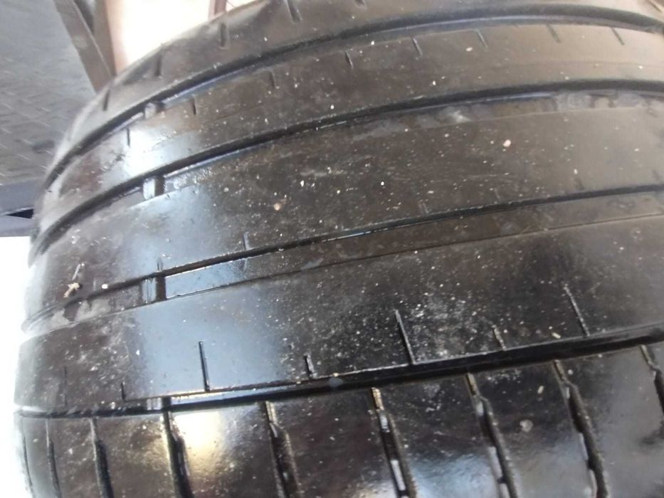 Jante 19 '' cu anvelope si senzori de presiune.