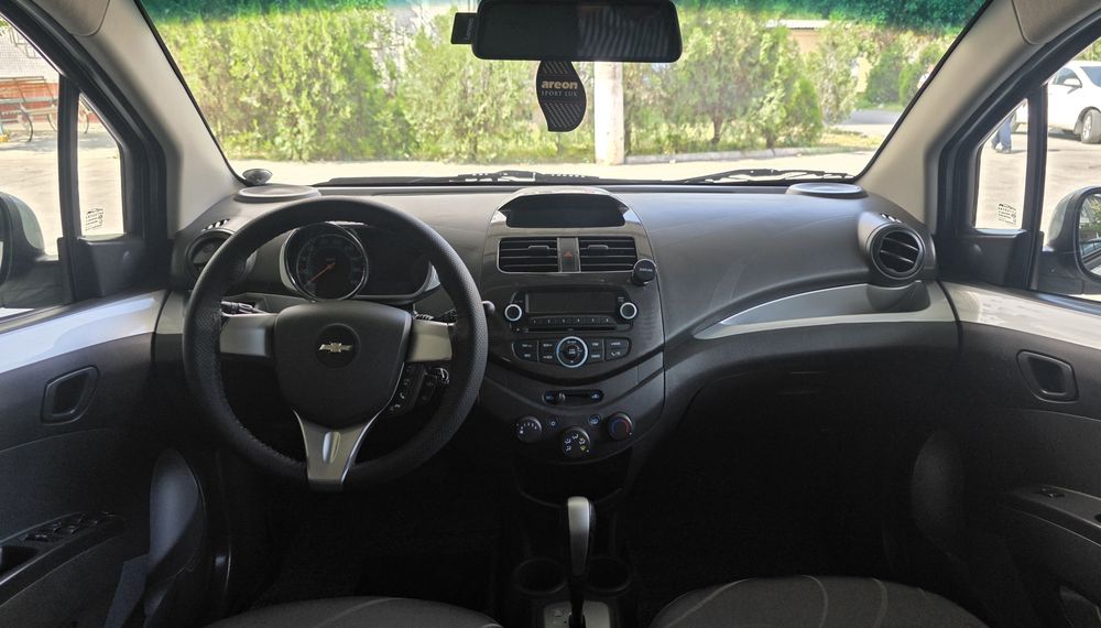 Chevrolet Spark AT