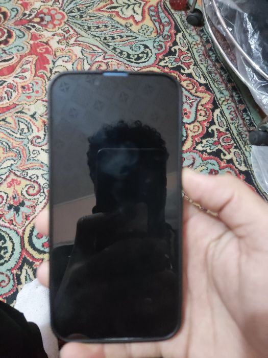 Продаётся Айфон 13