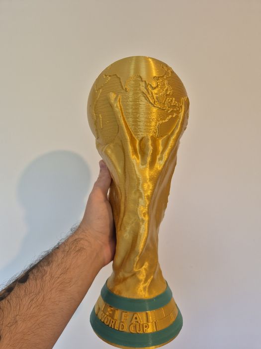 Trofeu Cupa Mondiala, 36,5cm , replică 1:1, detalii perfecte. FIFA World Cup trophy replica