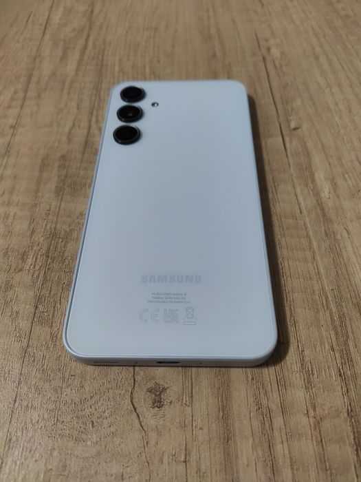 Samsung A35 5G 6/128 GB Pachet Complet