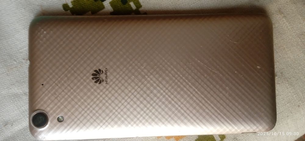 Продам телефон в рабочем состоянии