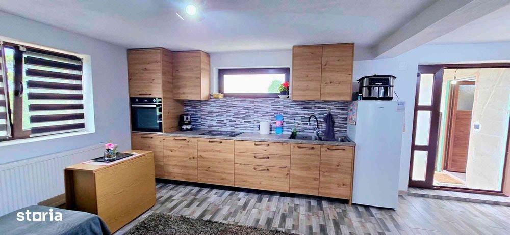 CASĂ DE VÂNZARE! Preț 119.500 E Casa ideală pentru tine Milcoiu Vâlcea