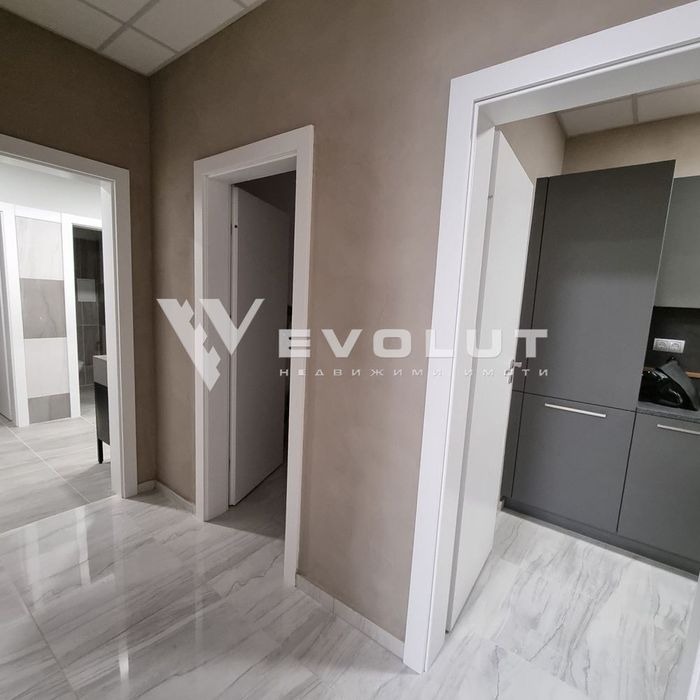 Дава се под наем Офис в София, Малинова долина - 150 кв.м за 1500 € - Снимка #5