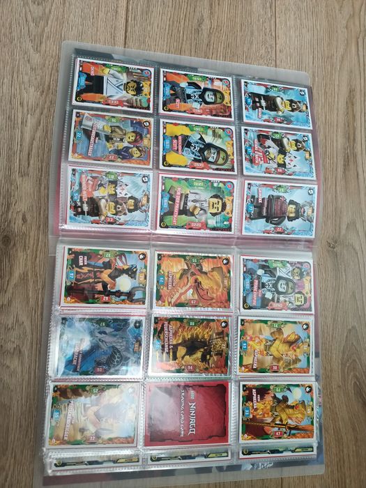 Album Panini Ninjago Seria 3 90% complet