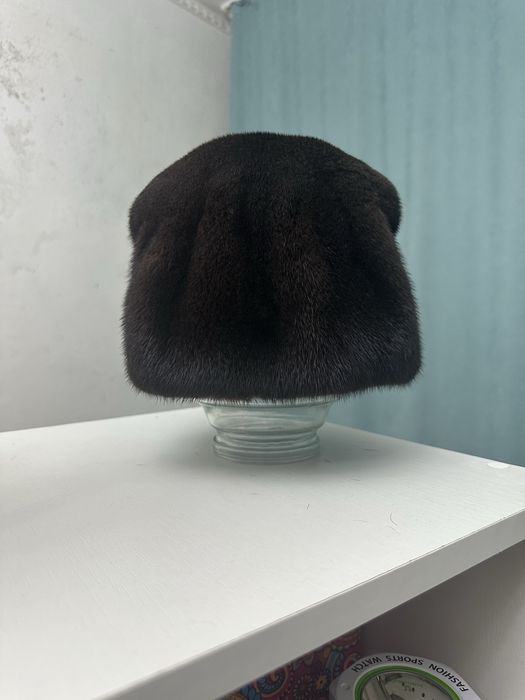 Шапка норковая продам