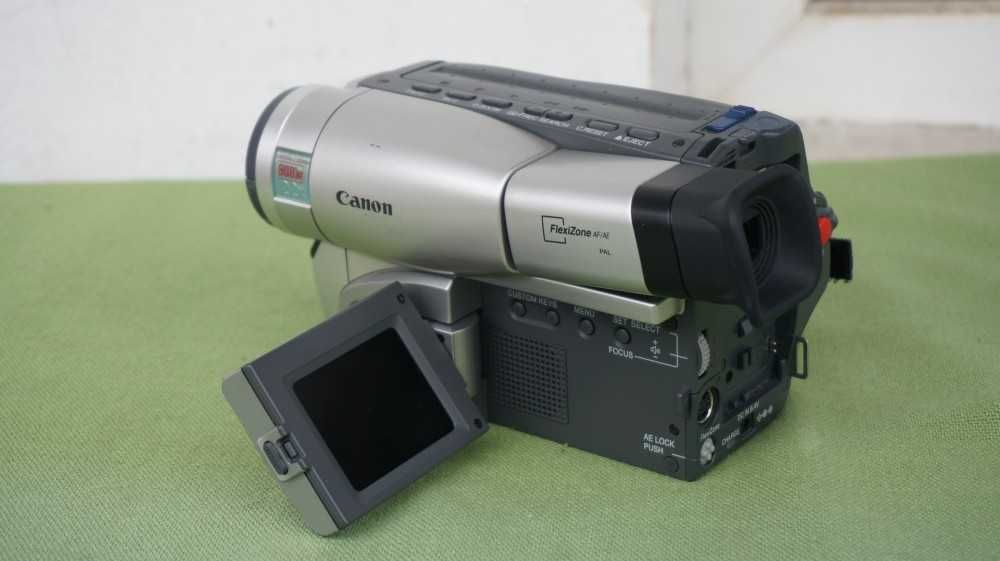 Camera video Hi8 Canon model V60