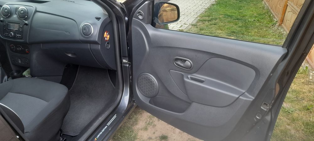 Dacia Sandero 12