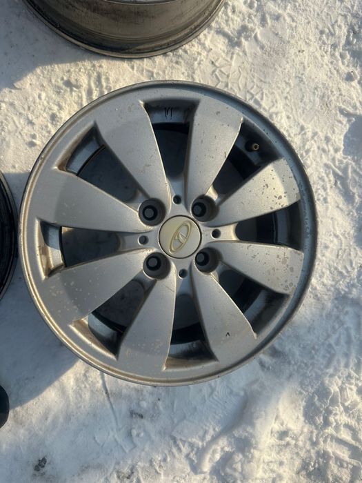 Штампованные диски для Lada Granta Торг