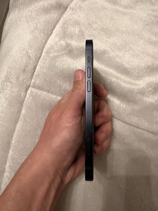 Vand iphone 12 albastru