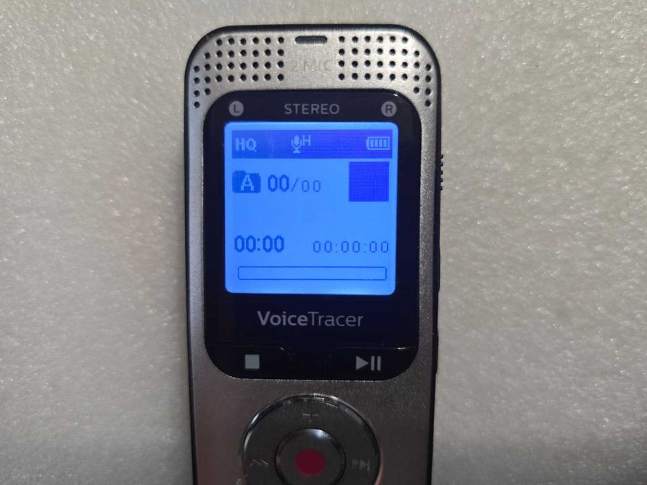 Reportofon stereo Philips DVT2000, USB, 4GB, Jack 3.5mm, Radio