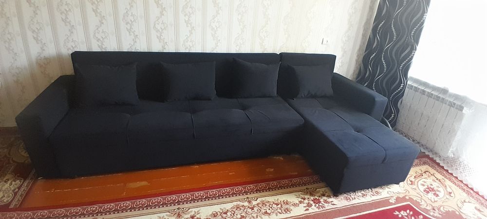 Продам диван 140000