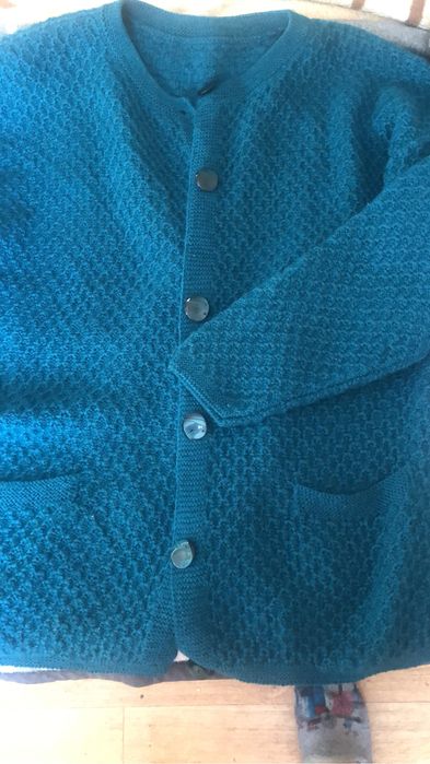 Кофта шерстяная ручная вязка